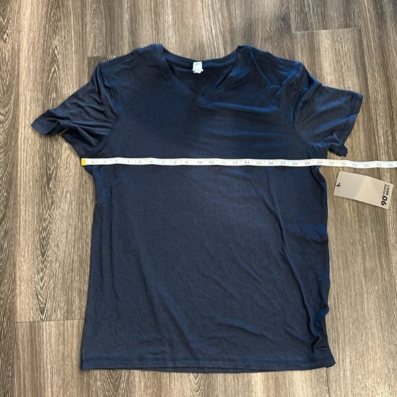 Men’s 90 degree by Reflex short sleeve V-neck dark navy blue Size Medium… - Picture 6 of 10